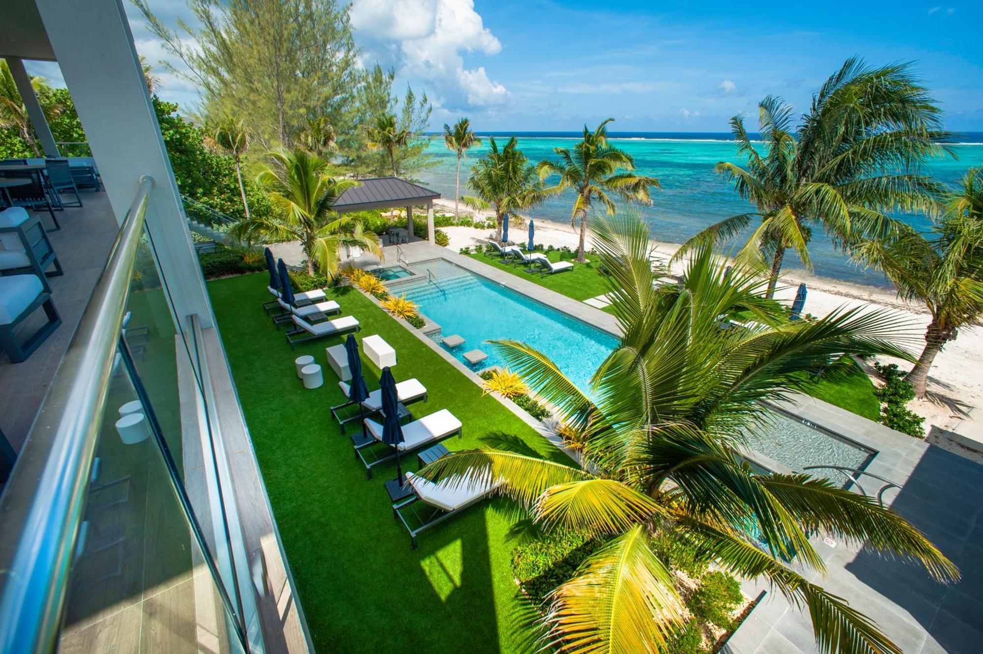 Black Urchin Boutique Resort Bodden Town ภายนอก รูปภาพ